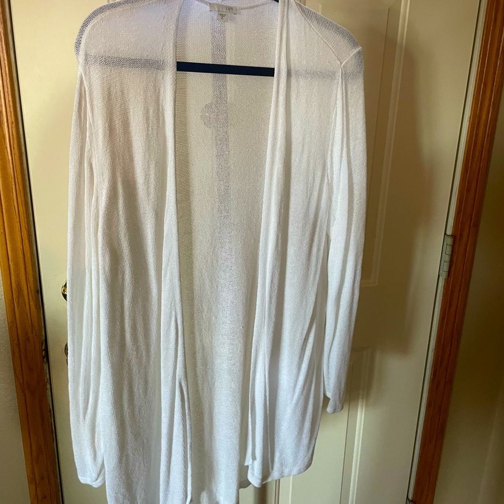 JJill white long cardigan. Size XL. Excellent condition.